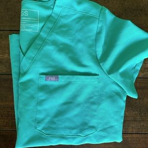 Figs Caterina One Pocket Top-Surgical Green